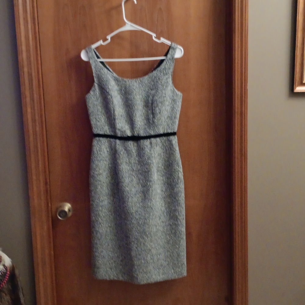 Dress - Picture 2 of 7